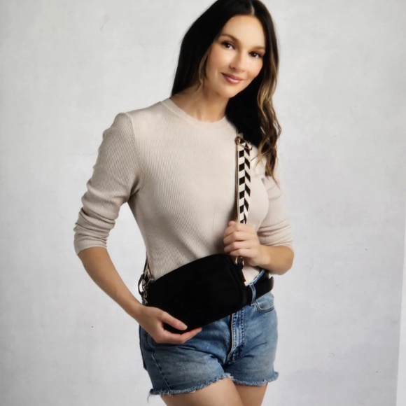 Bloc bag  in ivory w/ white star & adjustable crossbody or shoulder  strap NEW - Picture 12 of 16